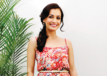 Dia Mirza finally visits the Taj Mahal!